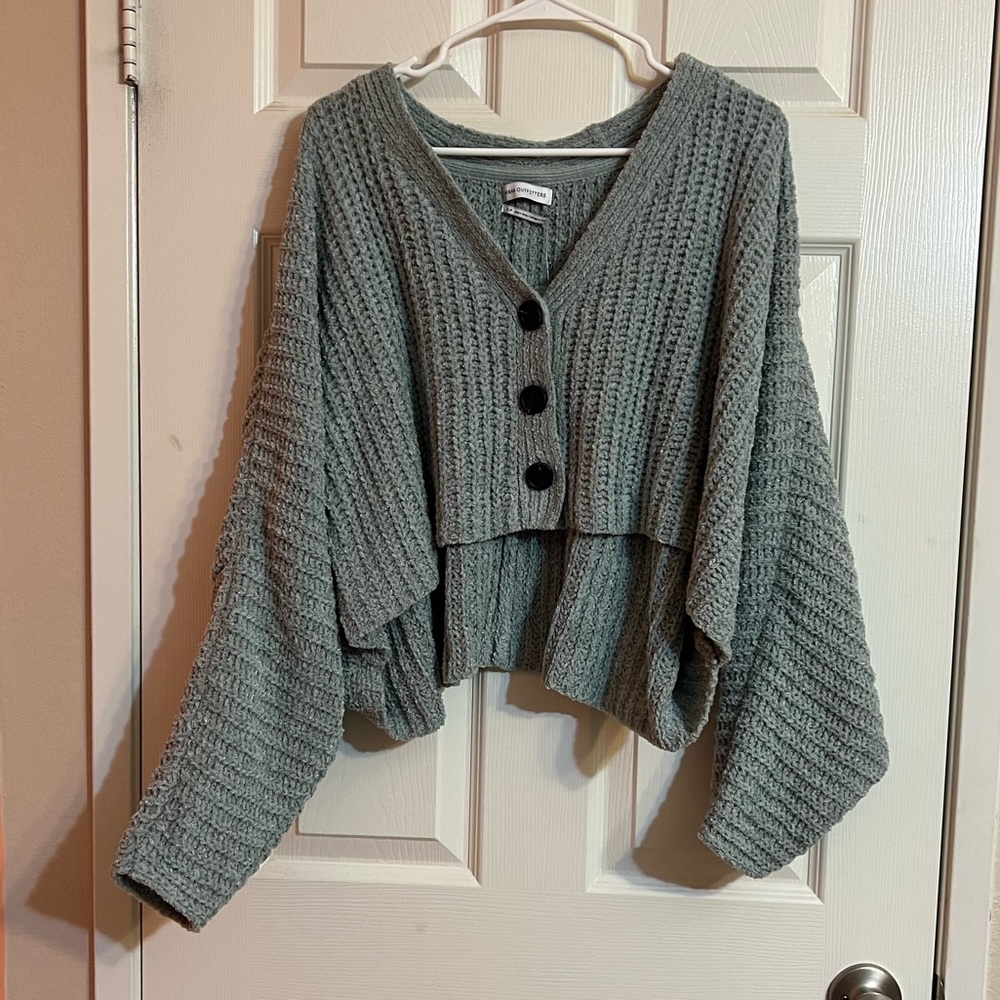 NWT Urban Outfitters Chunky Cropped Cardigan Sweater